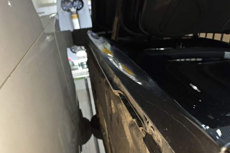 Used Audi A6L 2019 40 TFSI Luxury Prestige Edition Left Side Sill