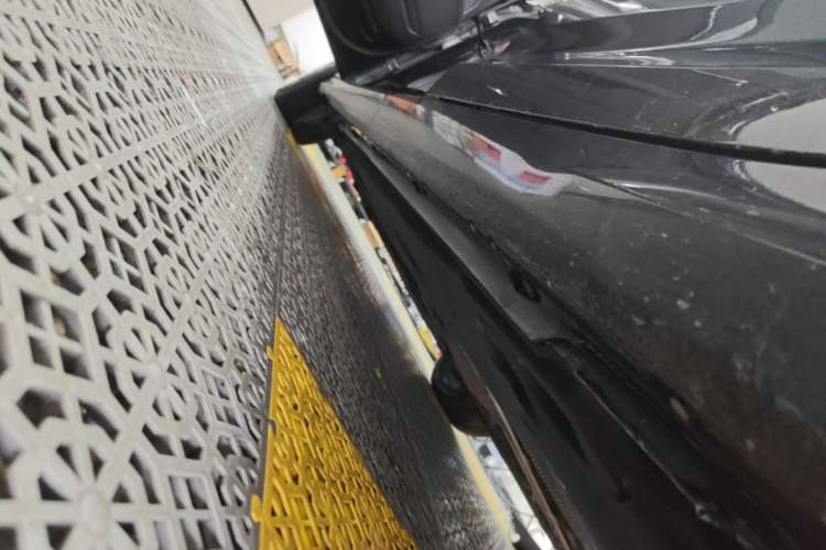 Used Audi A6L 2019 40 TFSI Luxury Dynamic Model Left Side Sill