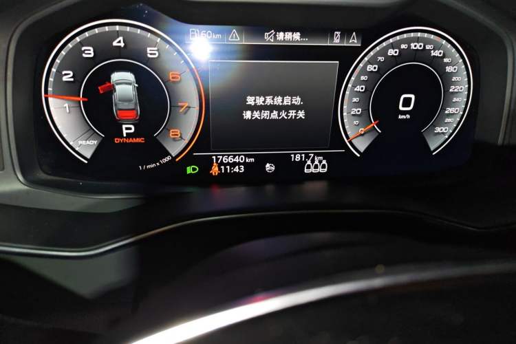 Used Audi A6L 2019 40 TFSI Luxury Prestige Edition Odometer Close Up