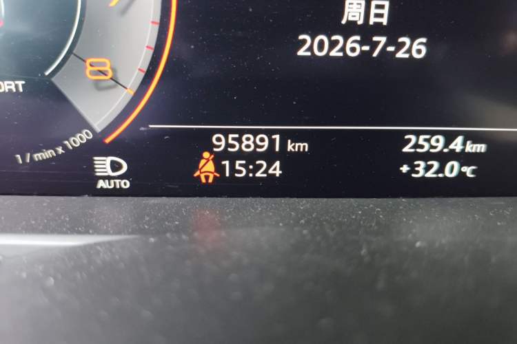 Used Audi A6L 2019 45 TFSI Prestige Elegant Edition Odometer Close Up