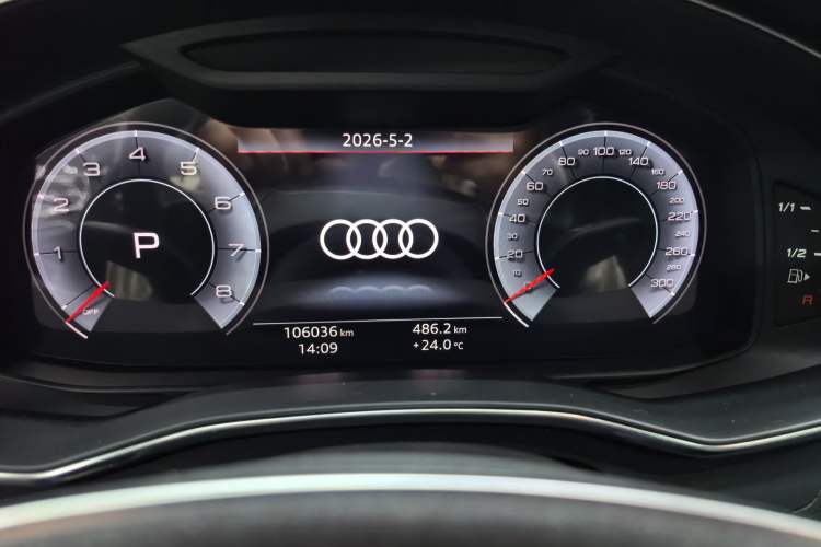 Used Audi A6L 2019 40 TFSI Luxury Dynamic Model Odometer Close Up