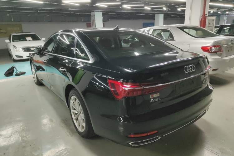 Used Audi A6L 2019 40 TFSI Luxury Prestige Edition Rear Left 45 Deg