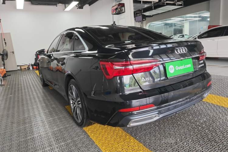 Used Audi A6L 2019 40 TFSI Luxury Dynamic Model Rear Left 45 Deg