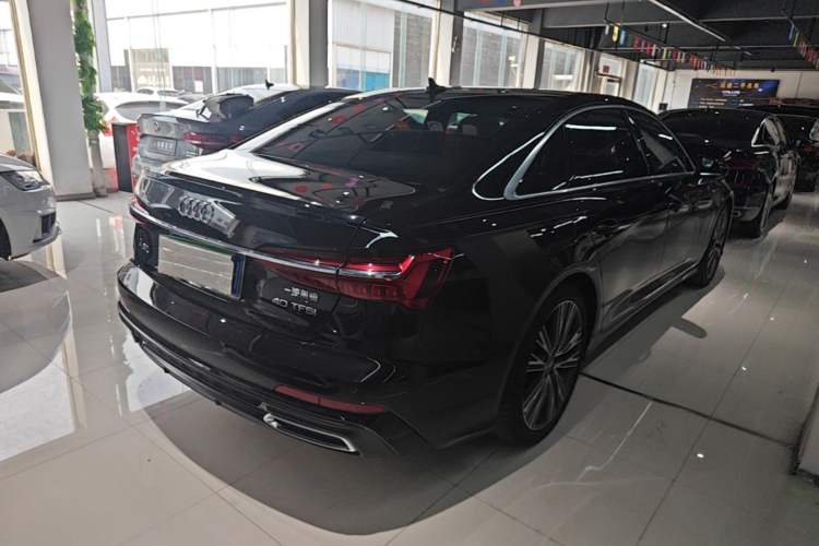 Used Audi A6L 2019 40 TFSI Luxury Dynamic Model Rear Right 45 Deg