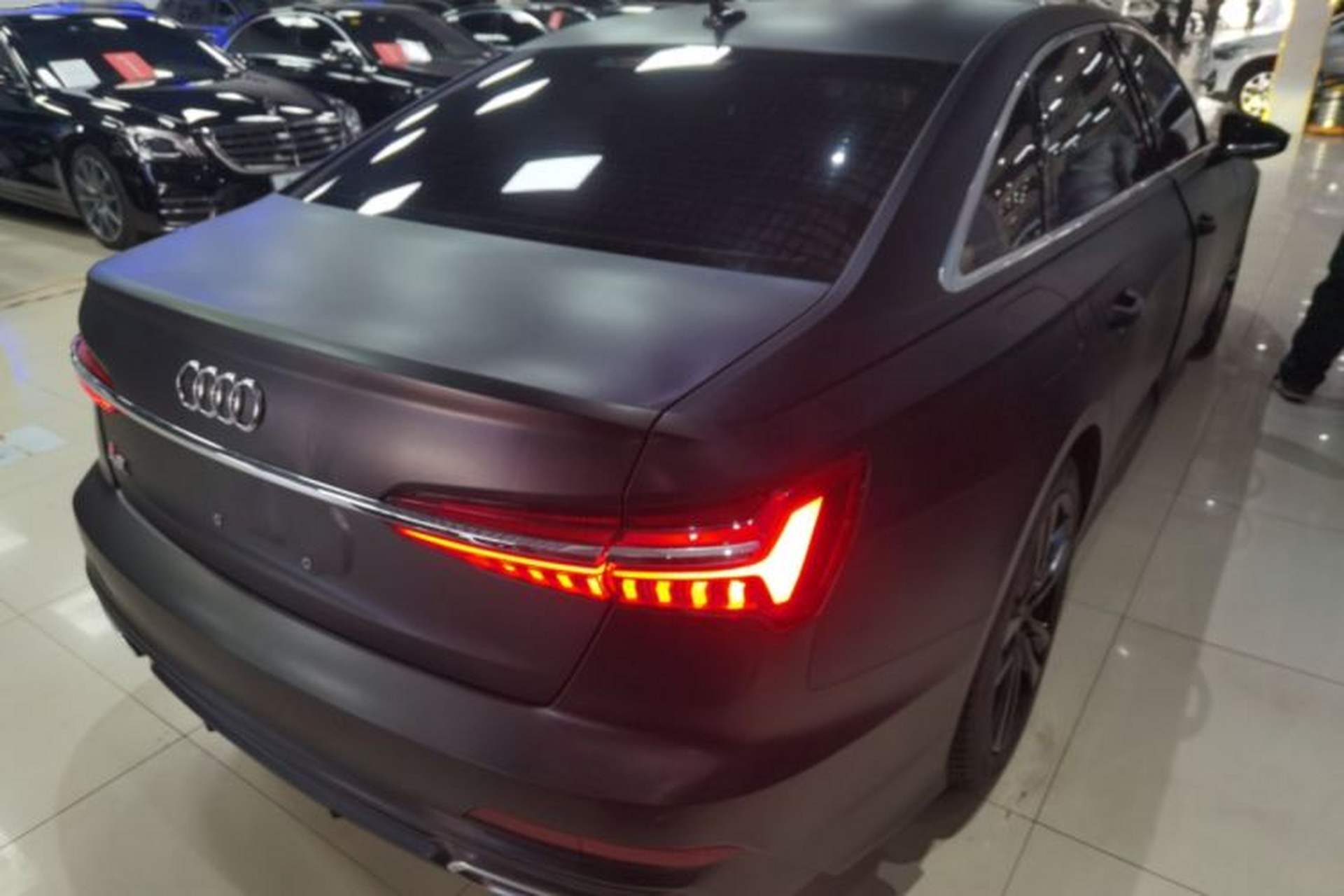 Used Audi A6L 2019 40 TFSI Luxury Dynamic Model Rear Right 45 Deg