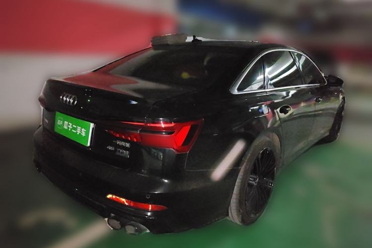 Used Audi A6L 2019 40 TFSI Luxury Dynamic Model Rear Right 45 Deg