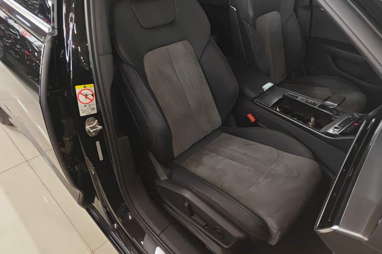Used Audi A6L 2019 45 TFSI Prestige Dynamic Edition Right Front Seat