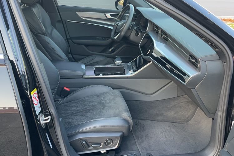 Used Audi A6L 2019 55 TFSI quattro Flagship Dynamic Edition Right Front Seat