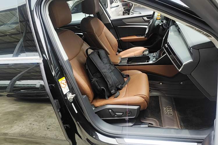Used Audi A6L 2019 40 TFSI Luxury Prestige Edition Right Front Seat