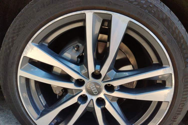 Used Audi A6L 2019 40 TFSI Luxury Dynamic Model Right Front Wheel Hub