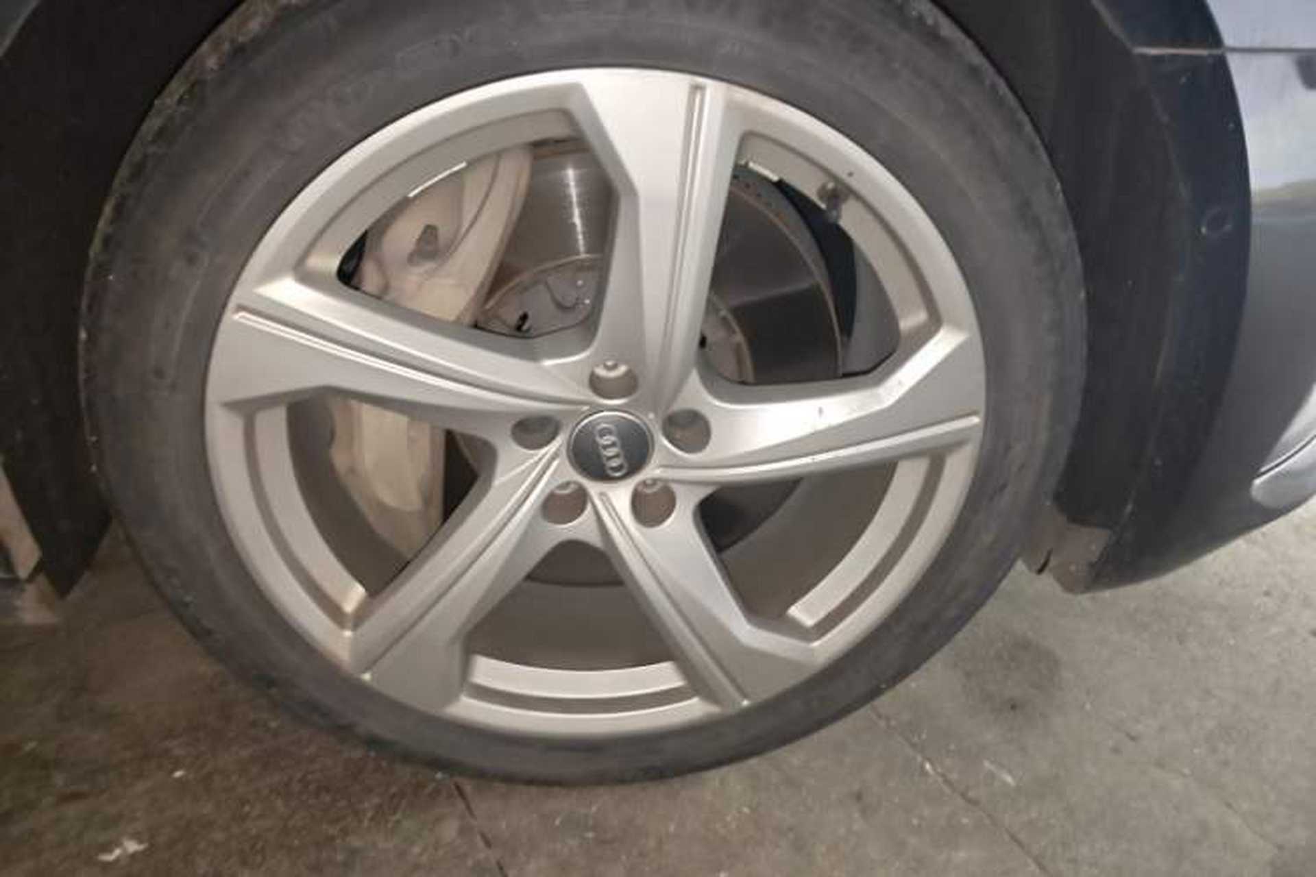 Used Audi A6L 2019 55 TFSI quattro Prestige Edition Right Front Wheel Hub