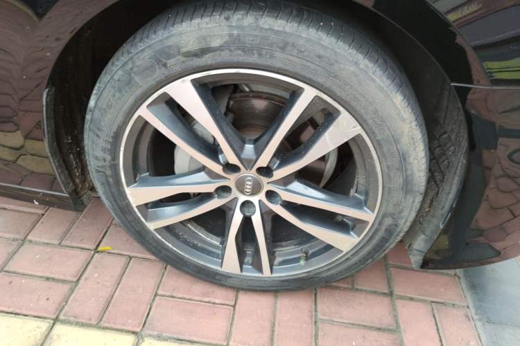 Used Audi A6L 2019 40 TFSI Luxury Dynamic Model Right Front Wheel Hub