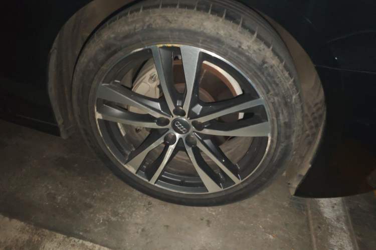 Used Audi A6L 2019 45 TFSI Prestige Dynamic Edition Right Front Wheel Hub