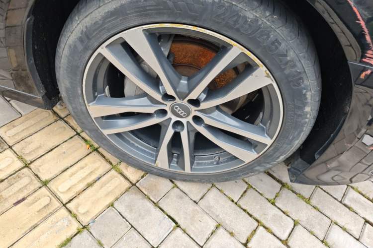Used Audi A6L 2019 40 TFSI Luxury Dynamic Model Right Front Wheel Hub