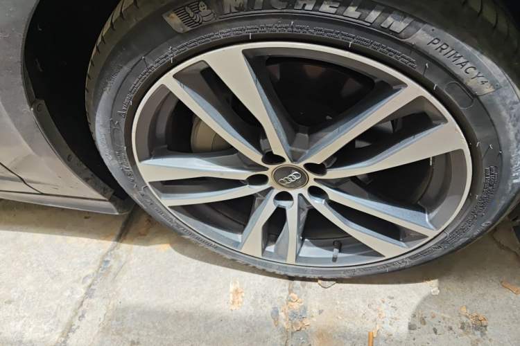 Used Audi A6L 2019 45 TFSI Prestige Dynamic Edition Right Front Wheel Hub