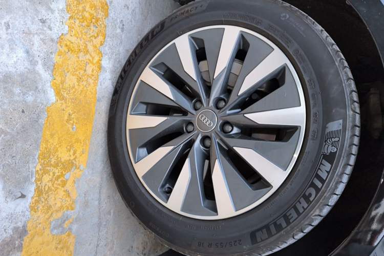 Used Audi A6L 2019 45 TFSI Prestige Elegant Edition Right Front Wheel Hub