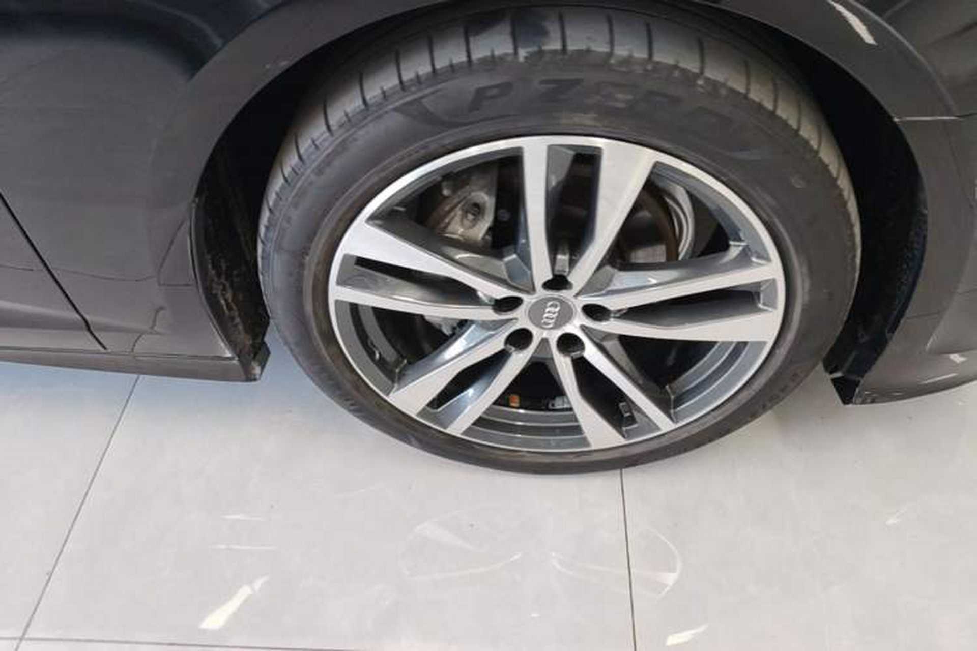 Used Audi A6L 2019 40 TFSI Luxury Dynamic Model Right Front Wheel Hub