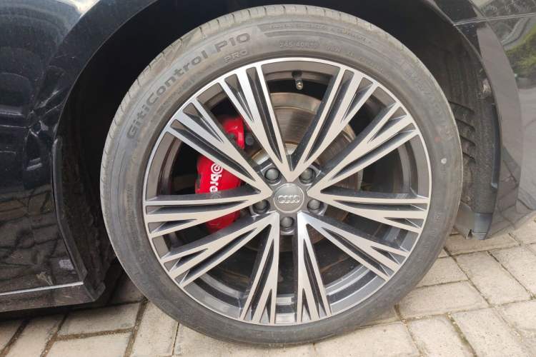 Used Audi A6L 2019 40 TFSI Luxury Prestige Edition Right Front Wheel Hub