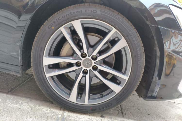 Used Audi A6L 2019 45 TFSI Prestige Dynamic Edition Right Front Wheel Hub
