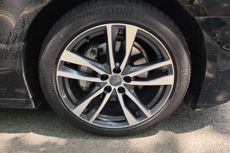 Used Audi A6L 2019 45 TFSI Prestige Dynamic Edition Right Front Wheel Hub