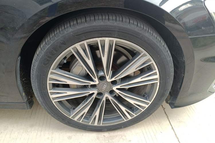 Used Audi A6L 2019 45 TFSI Prestige Dynamic Edition Right Front Wheel Hub