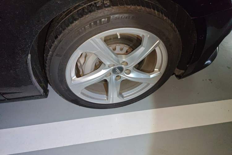 Used Audi A6L 2019 55 TFSI quattro Prestige Edition Right Front Wheel Hub