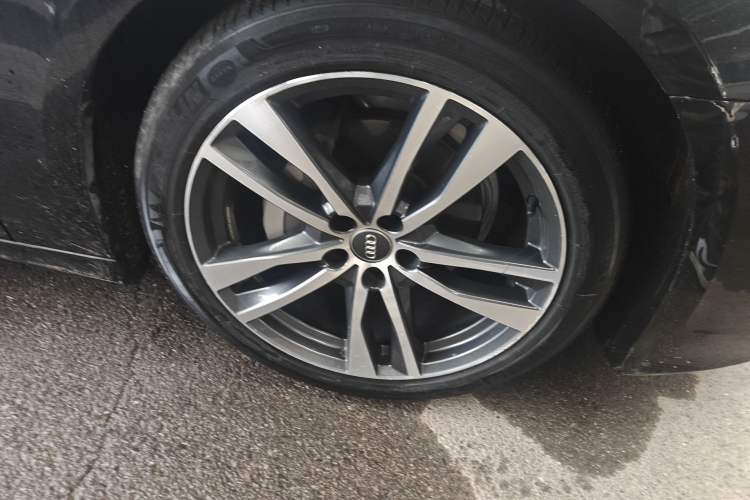 Used Audi A6L 2019 40 TFSI Luxury Dynamic Model Right Front Wheel Hub