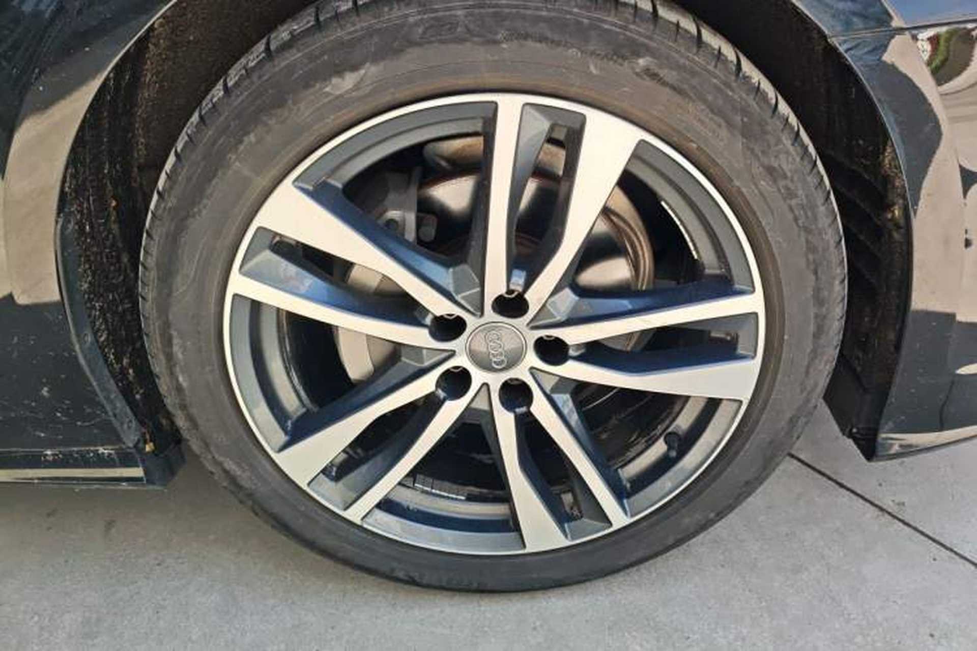Used Audi A6L 2019 40 TFSI Luxury Dynamic Model Right Front Wheel Hub