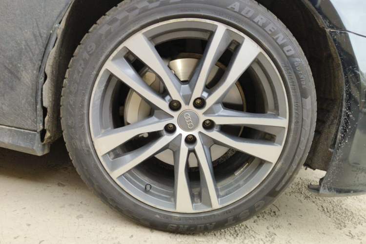 Used Audi A6L 2019 45 TFSI Prestige Dynamic Edition Right Front Wheel Hub