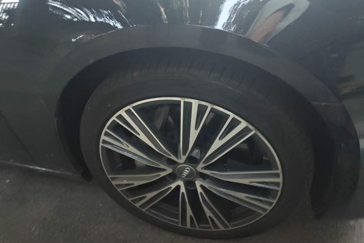 Used Audi A6L 2019 55 TFSI quattro Prestige Edition Right Front Wheel Hub