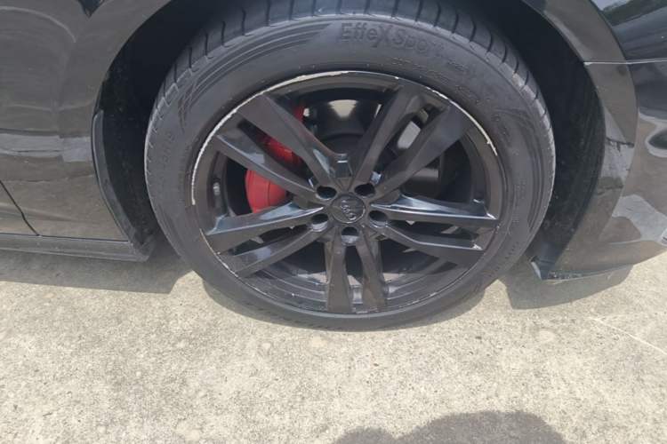 Used Audi A6L 2019 45 TFSI Prestige Dynamic Edition Right Front Wheel Hub