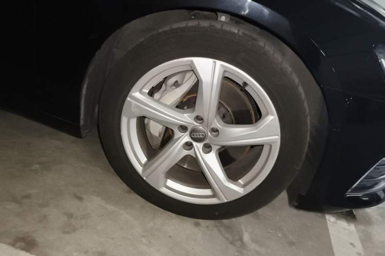 Used Audi A6L 2019 55 TFSI quattro Prestige Edition Right Front Wheel Hub