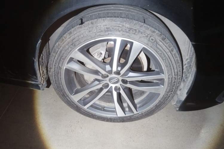 Used Audi A6L 2019 40 TFSI Luxury Dynamic Model Right Front Wheel Hub