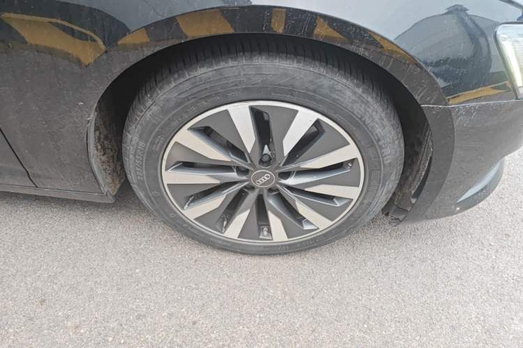 Used Audi A6L 2019 45 TFSI Prestige Elegant Edition Right Front Wheel Hub