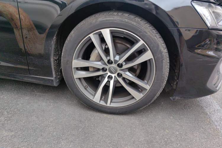 Used Audi A6L 2019 40 TFSI Luxury Dynamic Model Right Front Wheel Hub