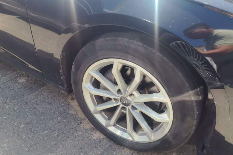 Used Audi A6L 2019 40 TFSI Luxury Prestige Edition Right Front Wheel Hub
