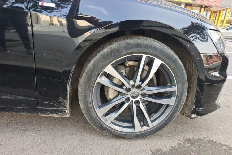 Used Audi A6L 2019 40 TFSI Luxury Dynamic Model Right Front Wheel Hub