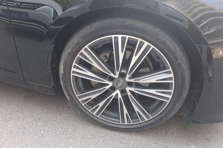 Used Audi A6L 2019 45 TFSI Prestige Dynamic Edition Right Front Wheel Hub
