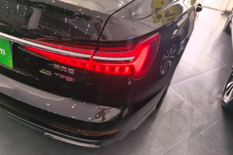 Used Audi A6L 2019 45 TFSI Prestige Dynamic Edition Right Rear Taillight