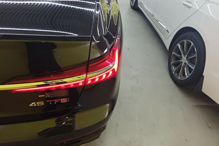 Used Audi A6L 2019 45 TFSI Prestige Dynamic Edition Right Rear Taillight