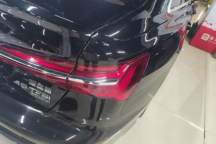 Used Audi A6L 2019 45 TFSI Prestige Dynamic Edition Right Rear Taillight