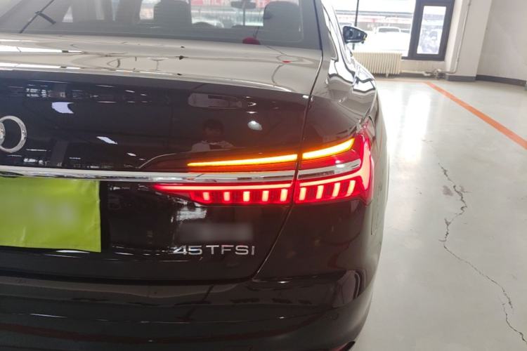 Used Audi A6L 2019 45 TFSI Prestige Dynamic Edition Right Rear Taillight