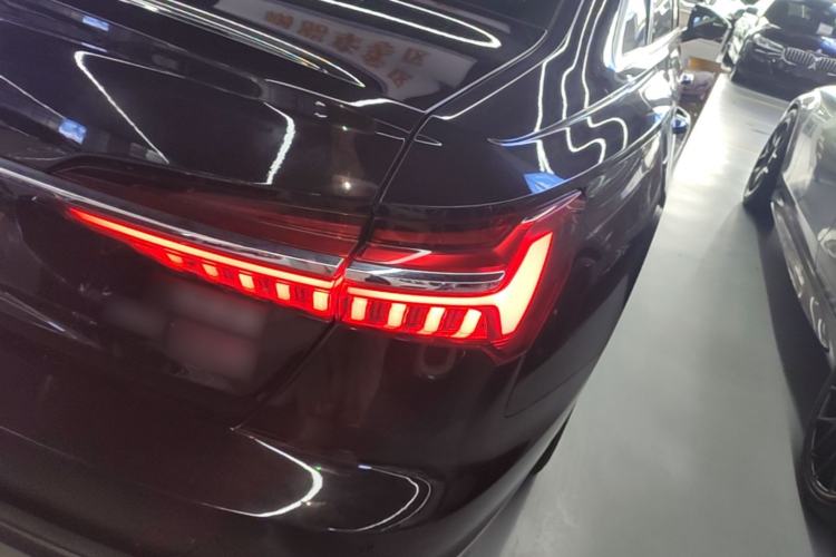 Used Audi A6L 2019 45 TFSI quattro Prestige Elegant Edition Right Rear Taillight