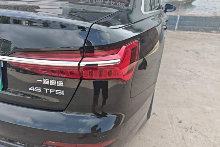 Used Audi A6L 2019 45 TFSI Prestige Dynamic Edition Right Rear Taillight