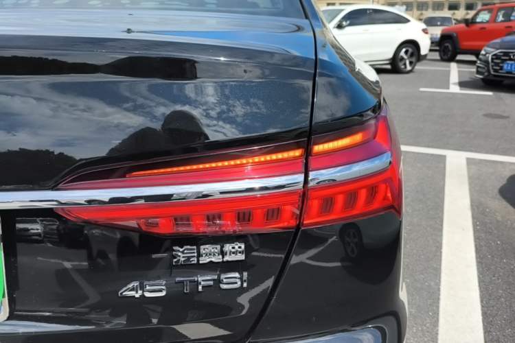 Used Audi A6L 2019 45 TFSI Prestige Elegant Edition Right Rear Taillight