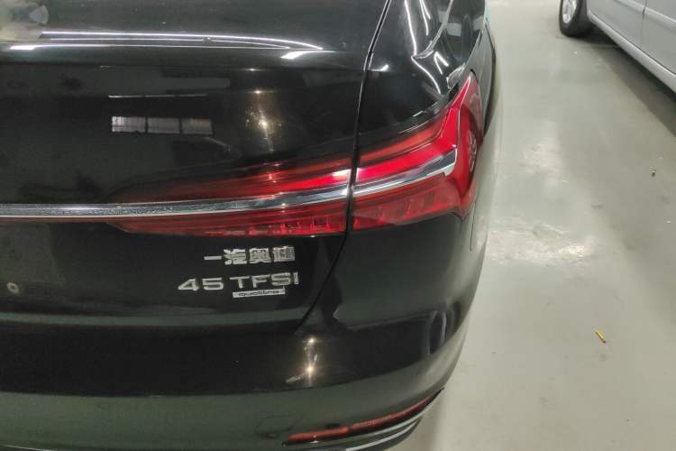 Used Audi A6L 2019 40 TFSI Luxury Prestige Edition Right Rear Taillight