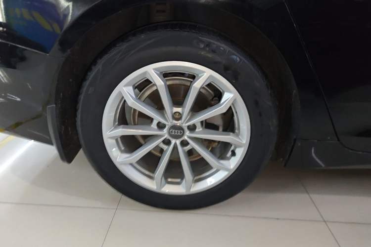 Used Audi A6L 2019 40 TFSI Luxury Prestige Edition Right Rear Wheel Hub