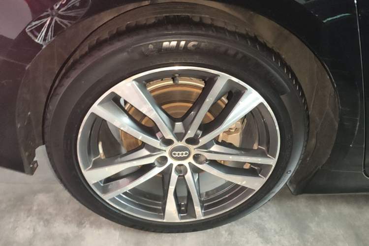 Used Audi A6L 2019 45 TFSI Prestige Dynamic Edition Right Rear Wheel Hub
