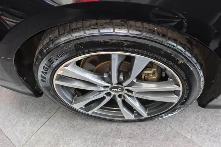 Used Audi A6L 2019 45 TFSI Prestige Dynamic Edition Right Rear Wheel Hub