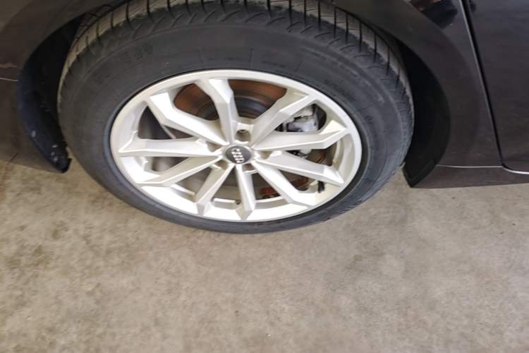 Used Audi A6L 2019 40 TFSI Luxury Prestige Edition Right Rear Wheel Hub